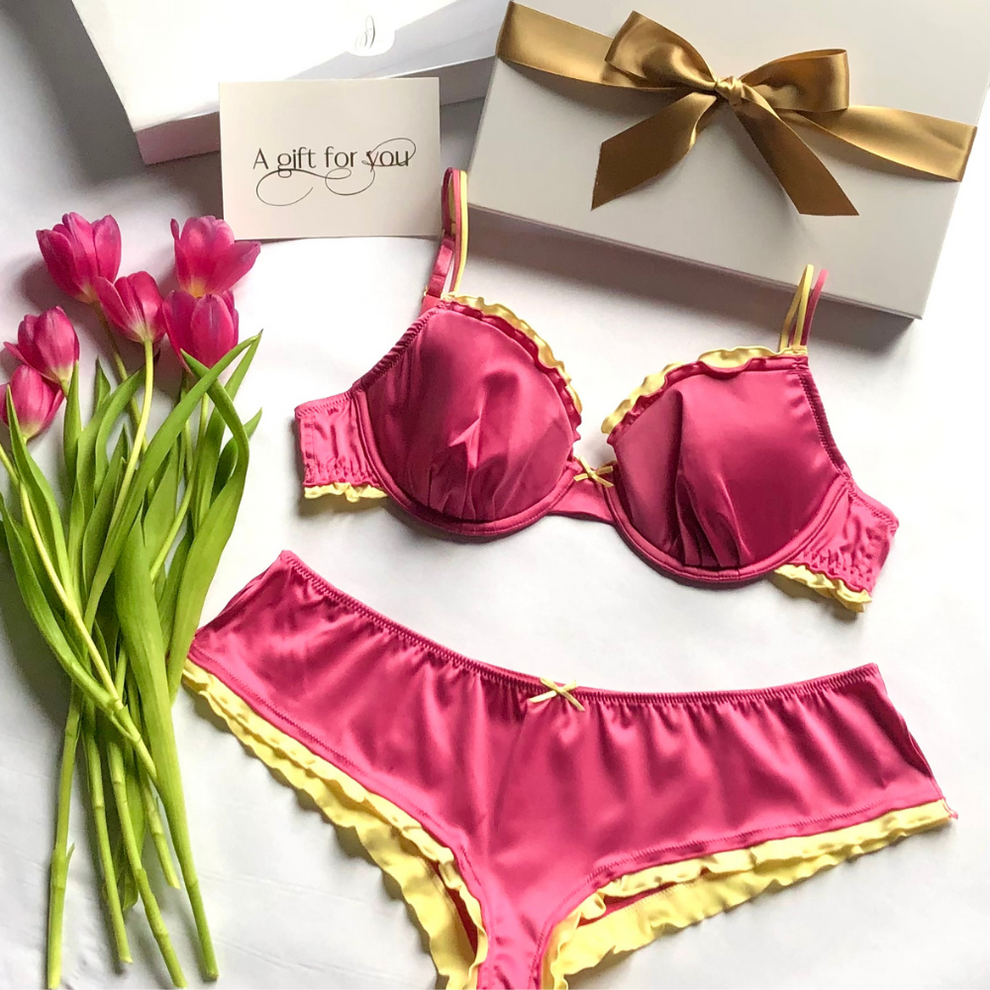 Give Me Something Lingerie Set